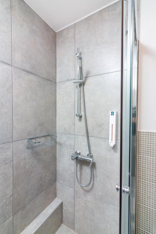 Rigas City Apartment - Green La Canea Esterno foto